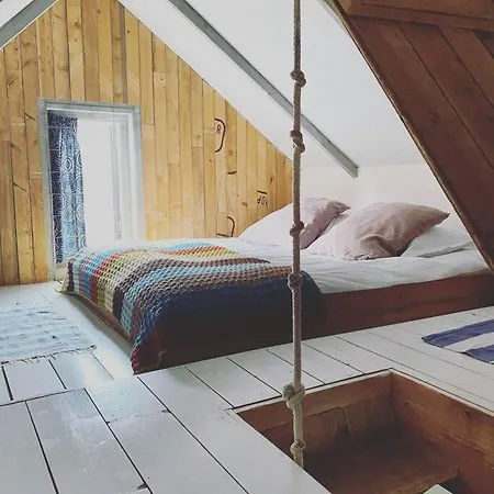 In De Aap - Casa De Familia